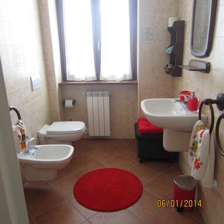 Bed And Breakfast Azienda Agricola Cascina Salazzara Magenta Bagian luar foto